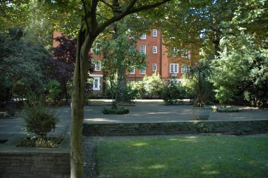 Millbank Gardens