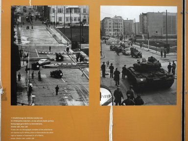 Checkpoint Charlie - Berlin Wall