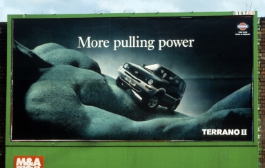 Advertisement for Nisson Terrano II